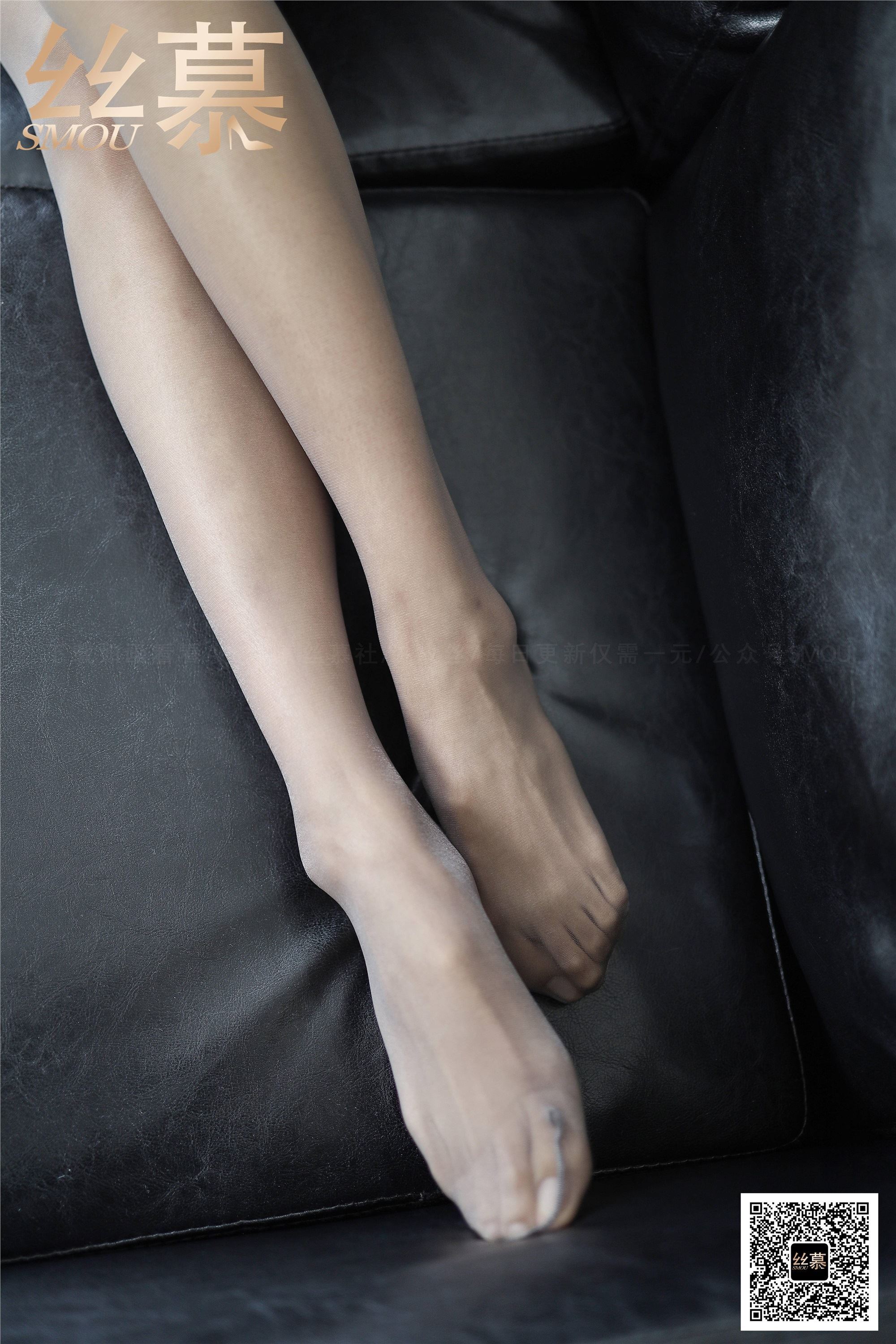 丝慕写真 特写集 TX080 新模《职场灰丝-》